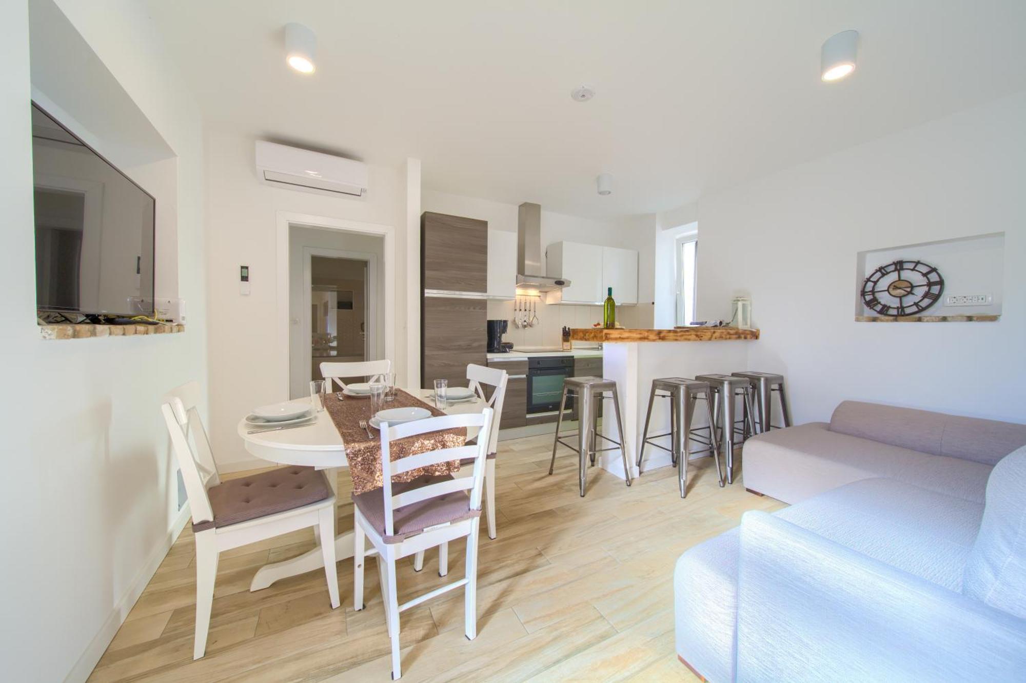Apartment Old Town Mariolina Krk Town Luaran gambar