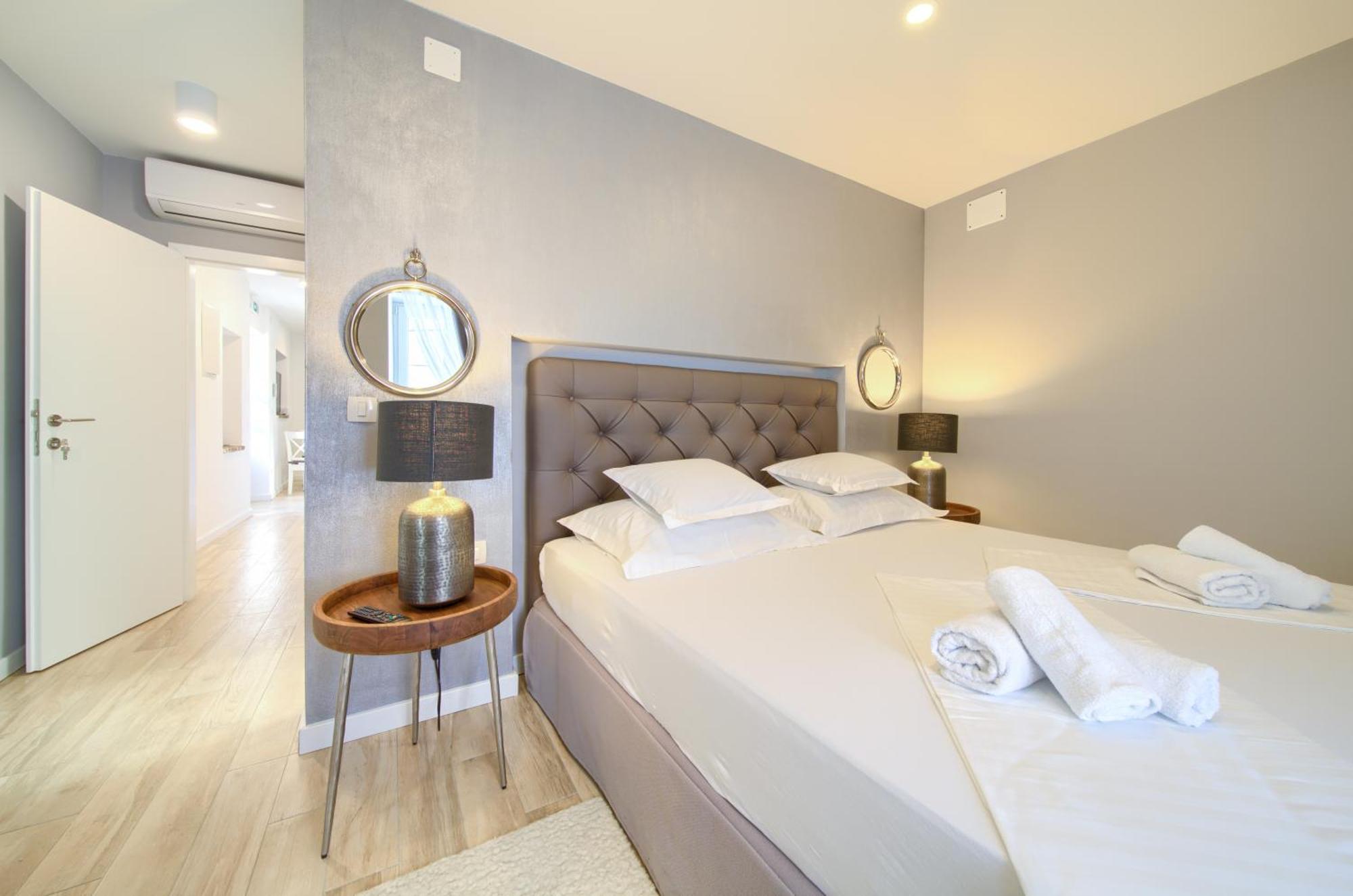 Apartment Old Town Mariolina Krk Town Luaran gambar