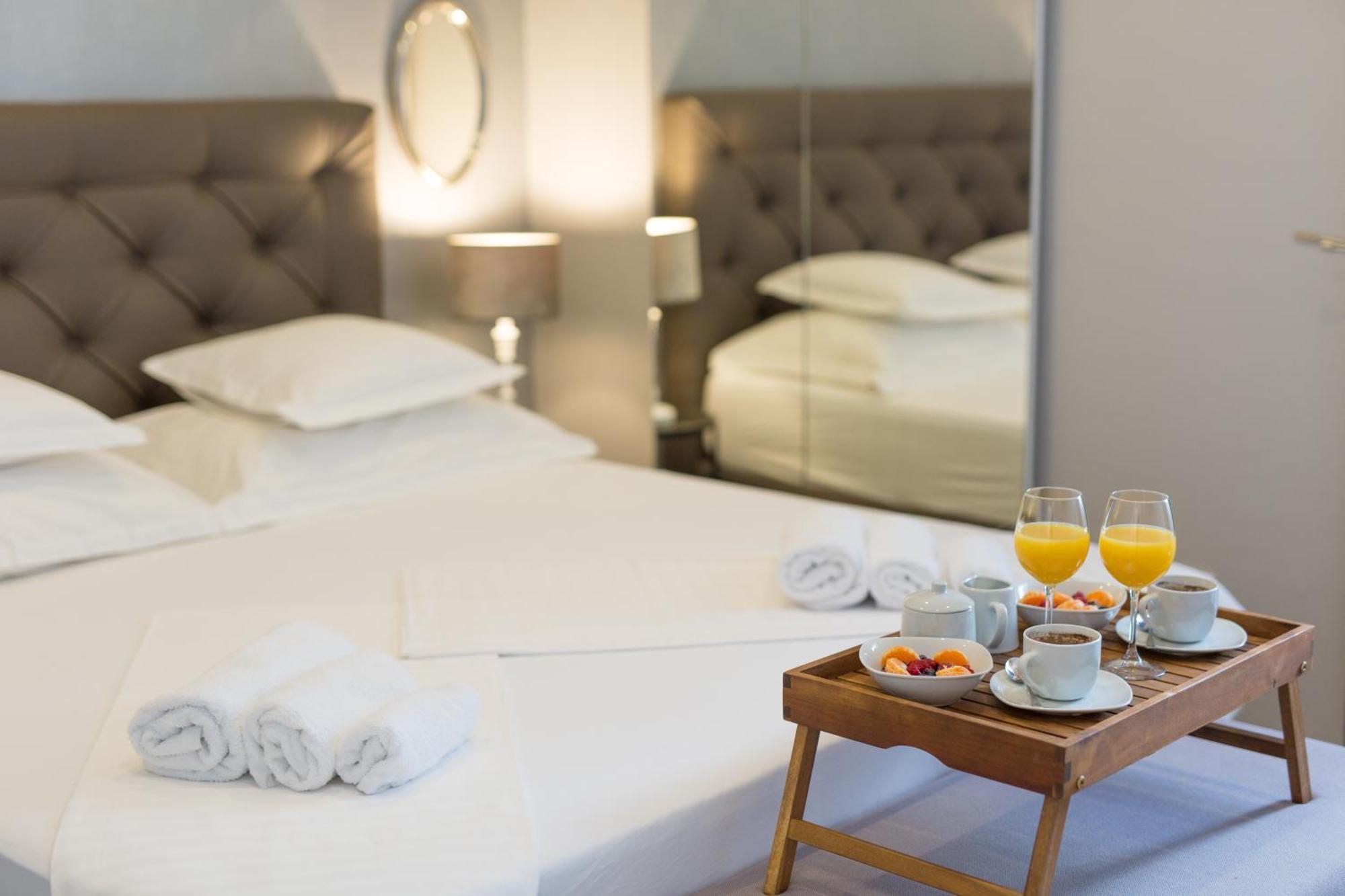 Apartment Old Town Mariolina Krk Town Luaran gambar